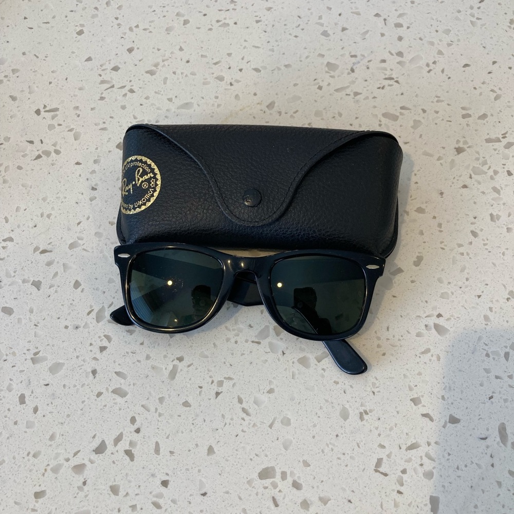 RAY-BAN VINTAGE classic Wayfarer